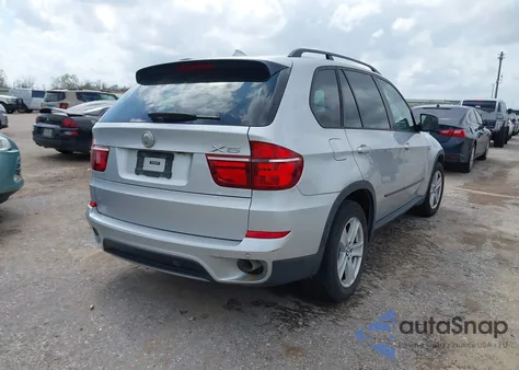 2012 BMW X5 xDrive35D from USA, damaged, VIN 5UXZW0C5XCL673280